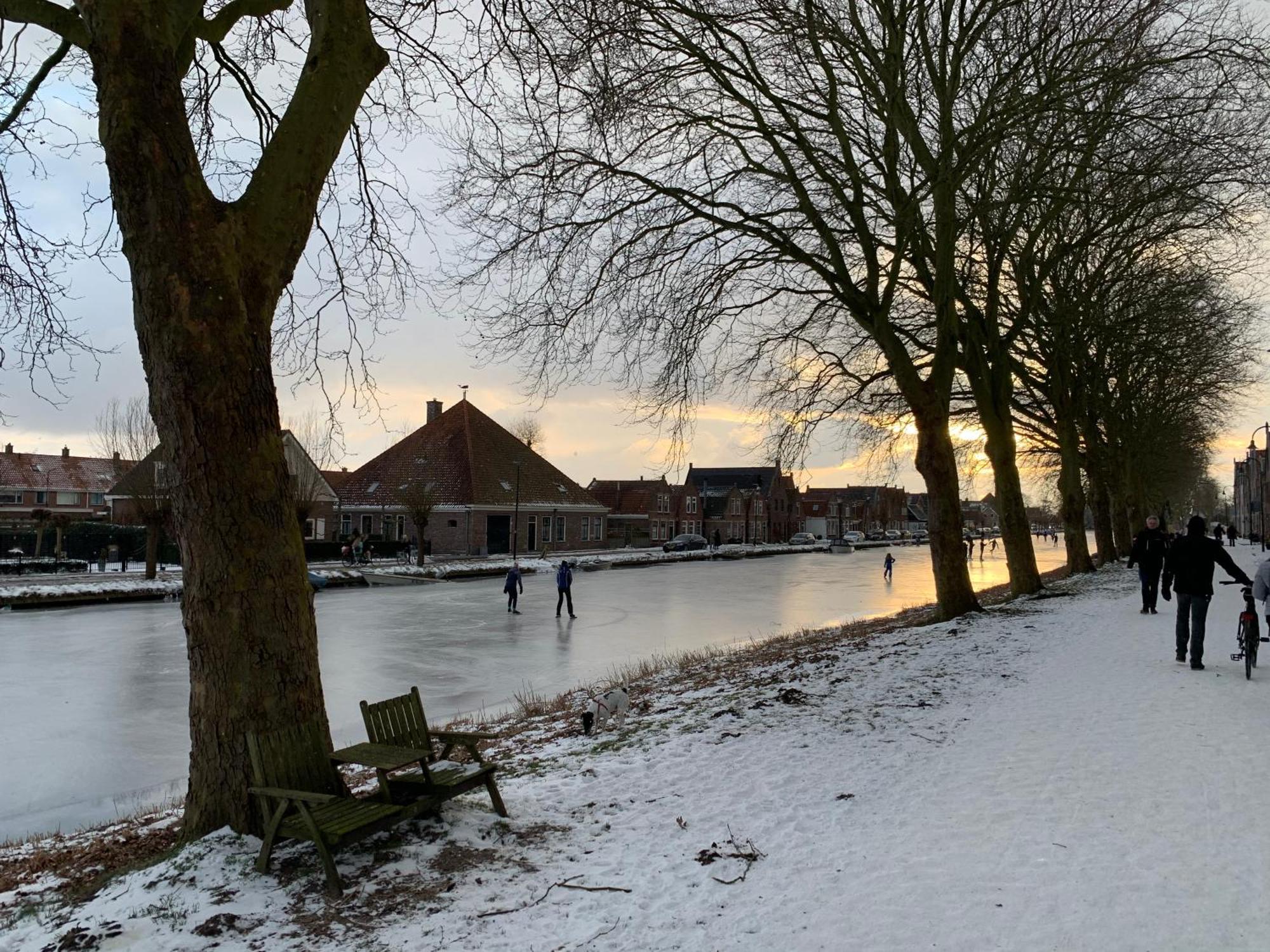 "De Walvisch", Appartement In Authentieke Boerderij Edam Bagian luar foto